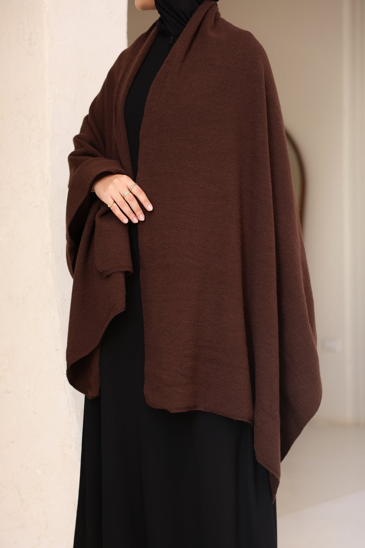 The Knitted Scarf in Brown