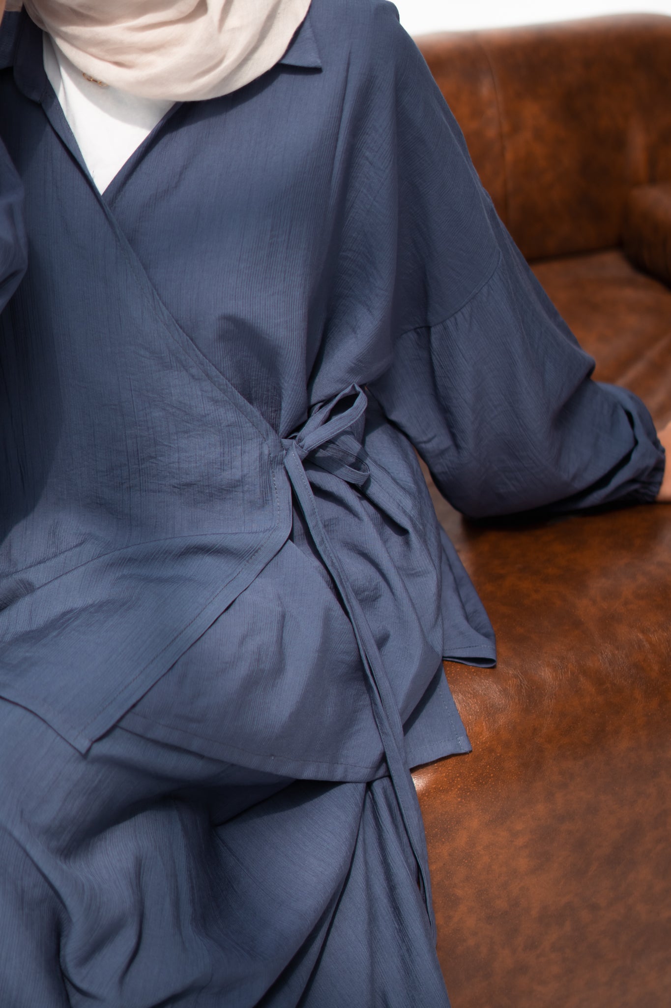 The Marjan Set in Navy Blue