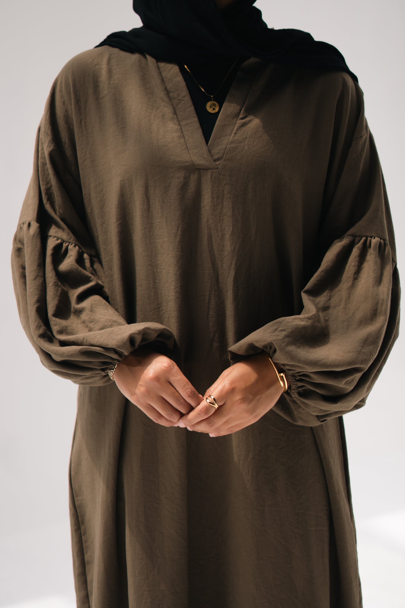 The Aziza Dress in Caffe