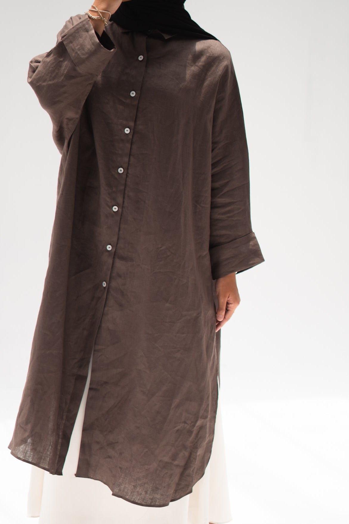 The Pure Linen Shirt in Dark Brown
