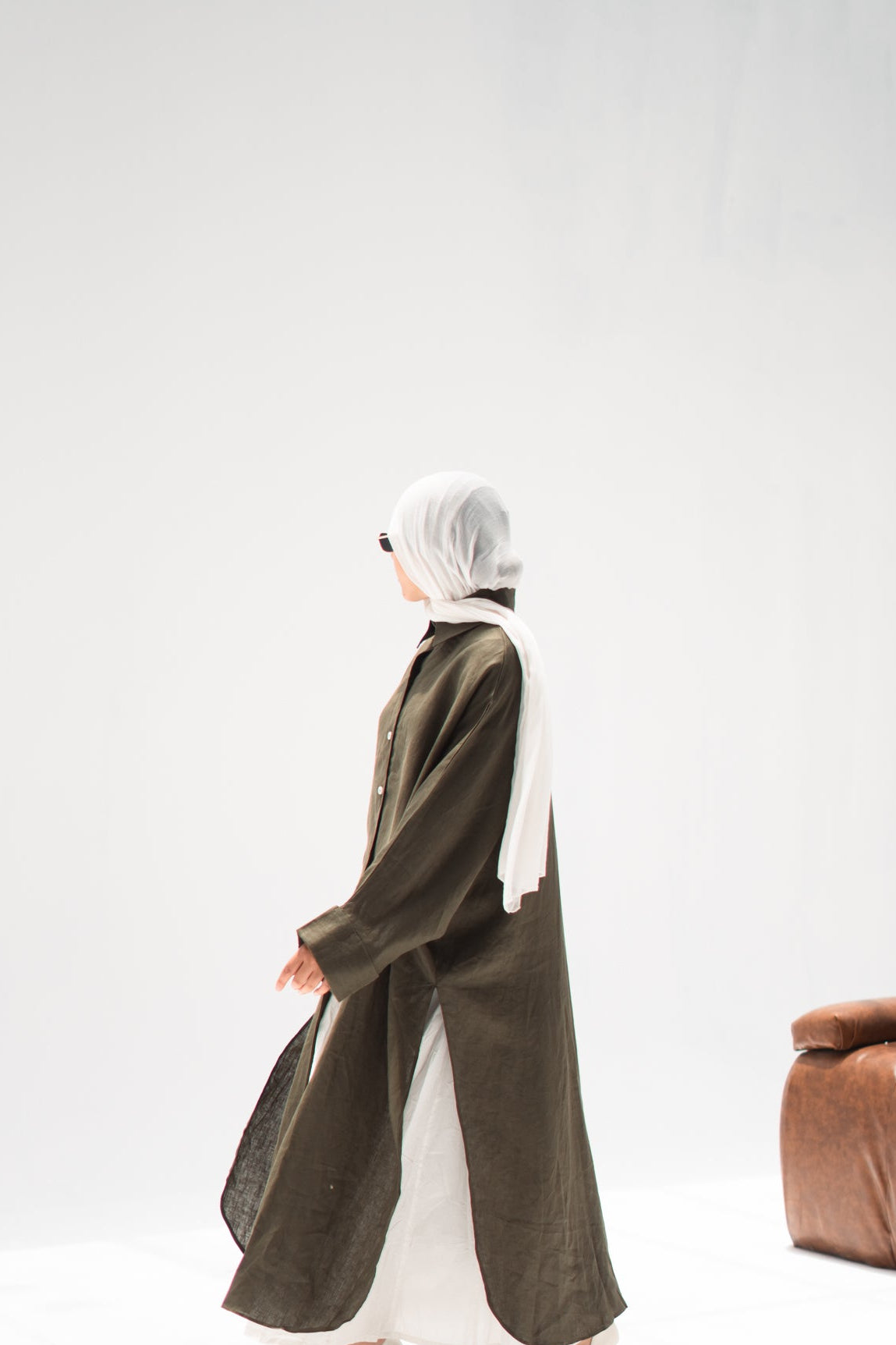The Pure Linen Shirt in Olive
