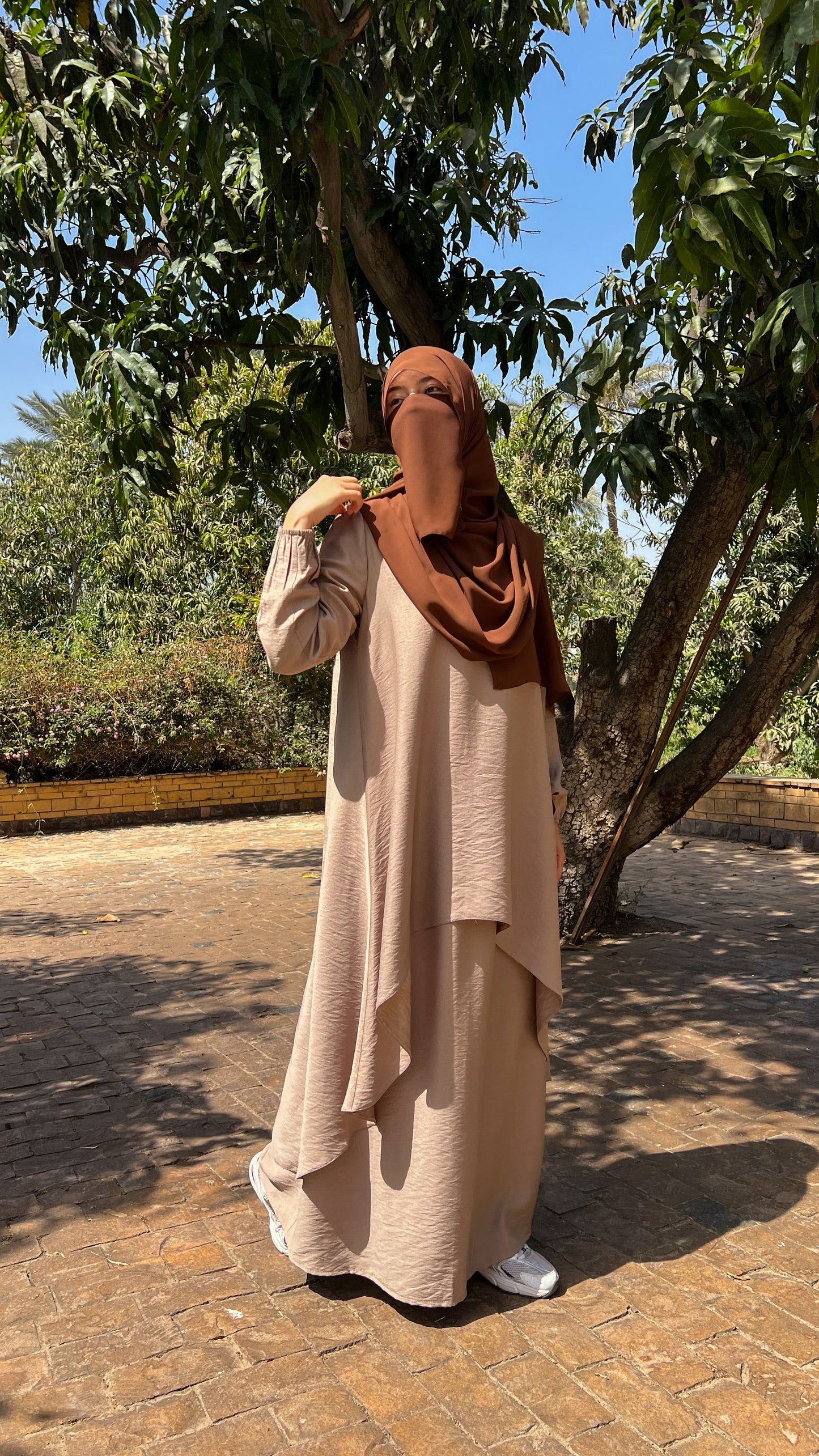 Zahra set in Beige