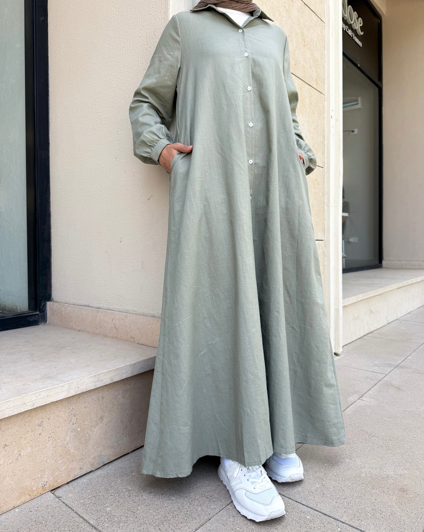 Aira Linen Shirt in Olive