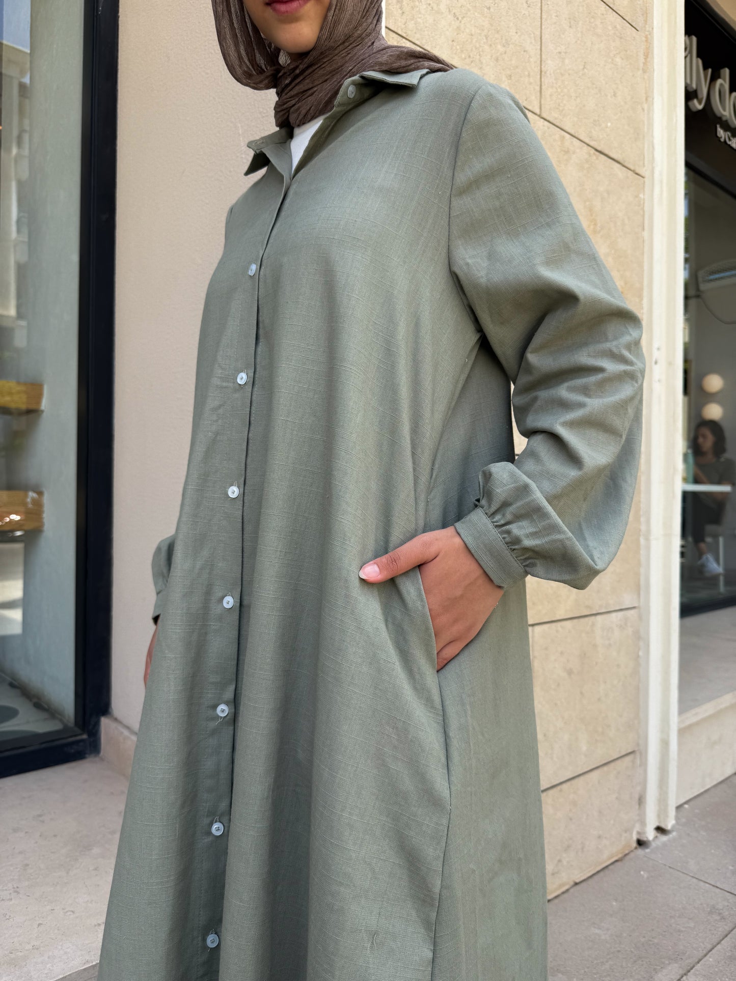 Aira Linen Shirt in Olive