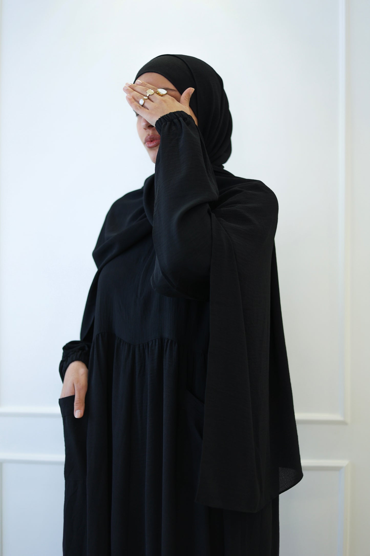 Ruya Black Prayer Isdal