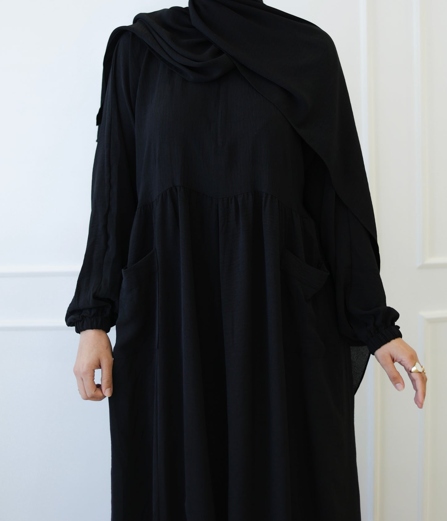 Ruya Black Prayer Isdal