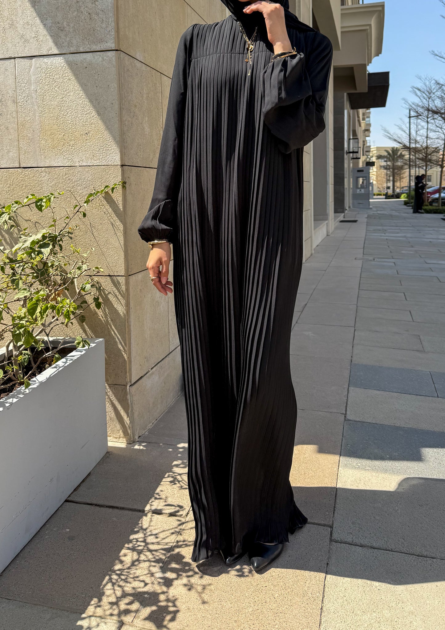 Saba Black Pleated Abaya