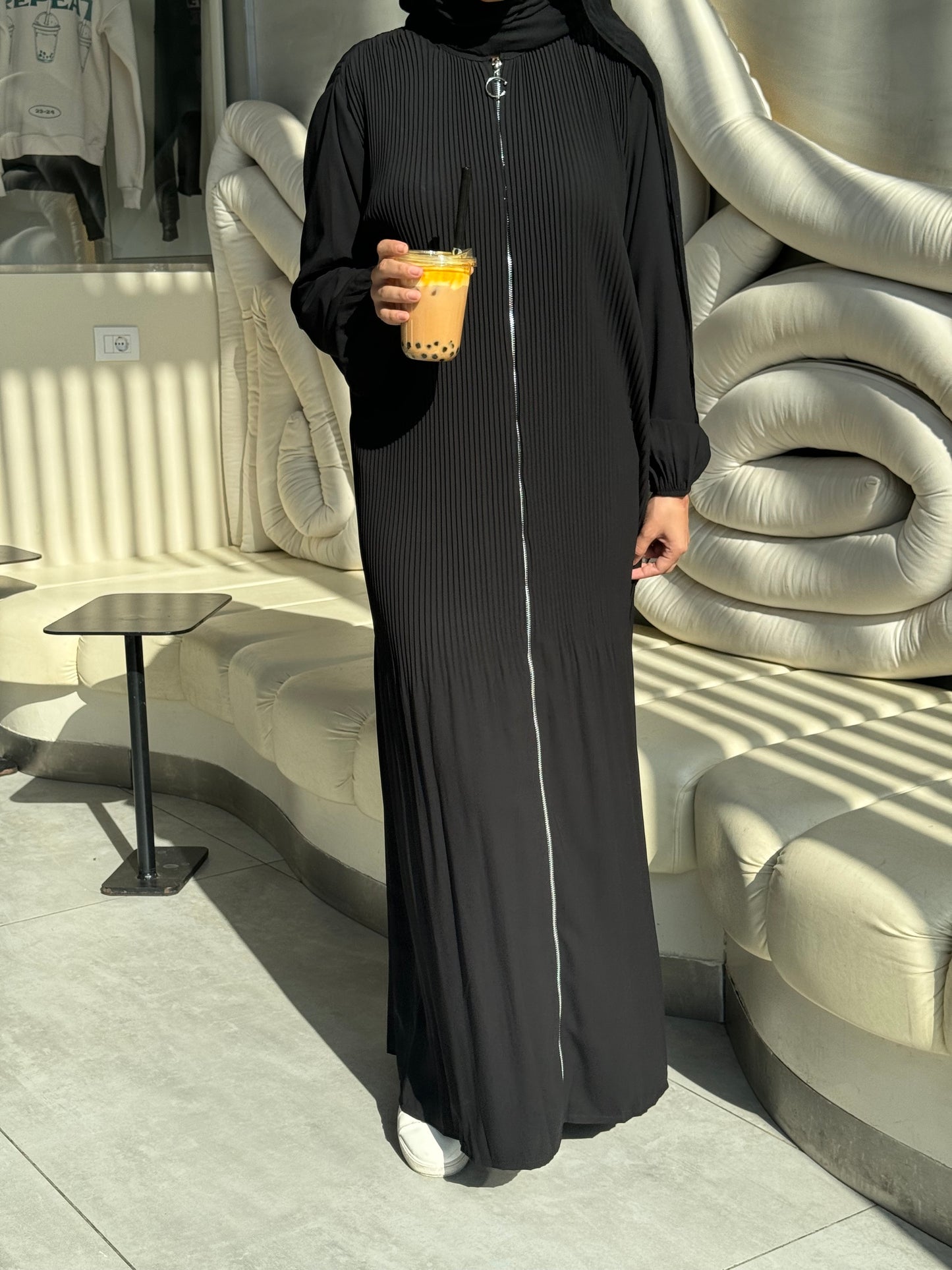 Fully Pleated Zipper Abaya