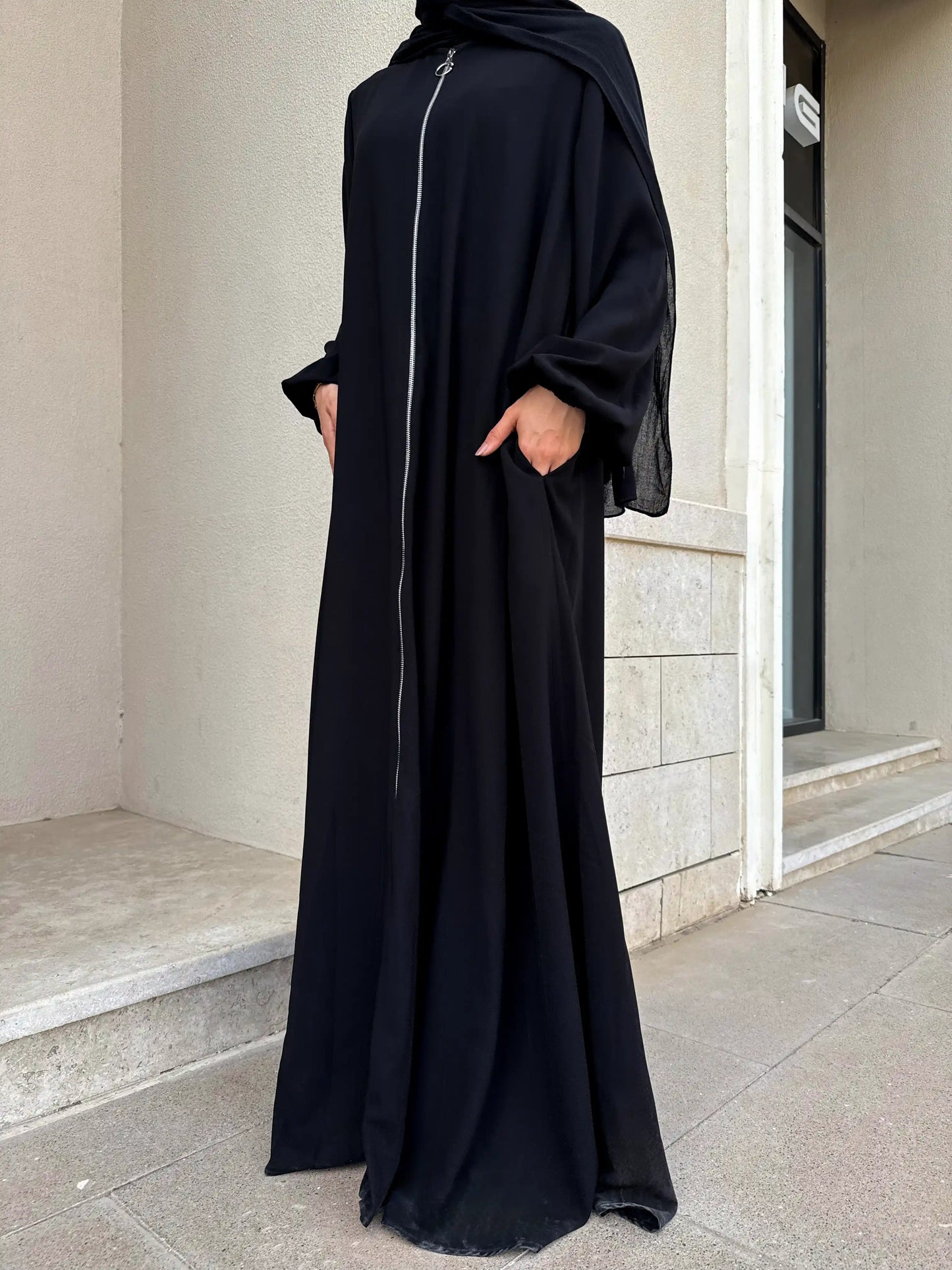 Zipper Abaya