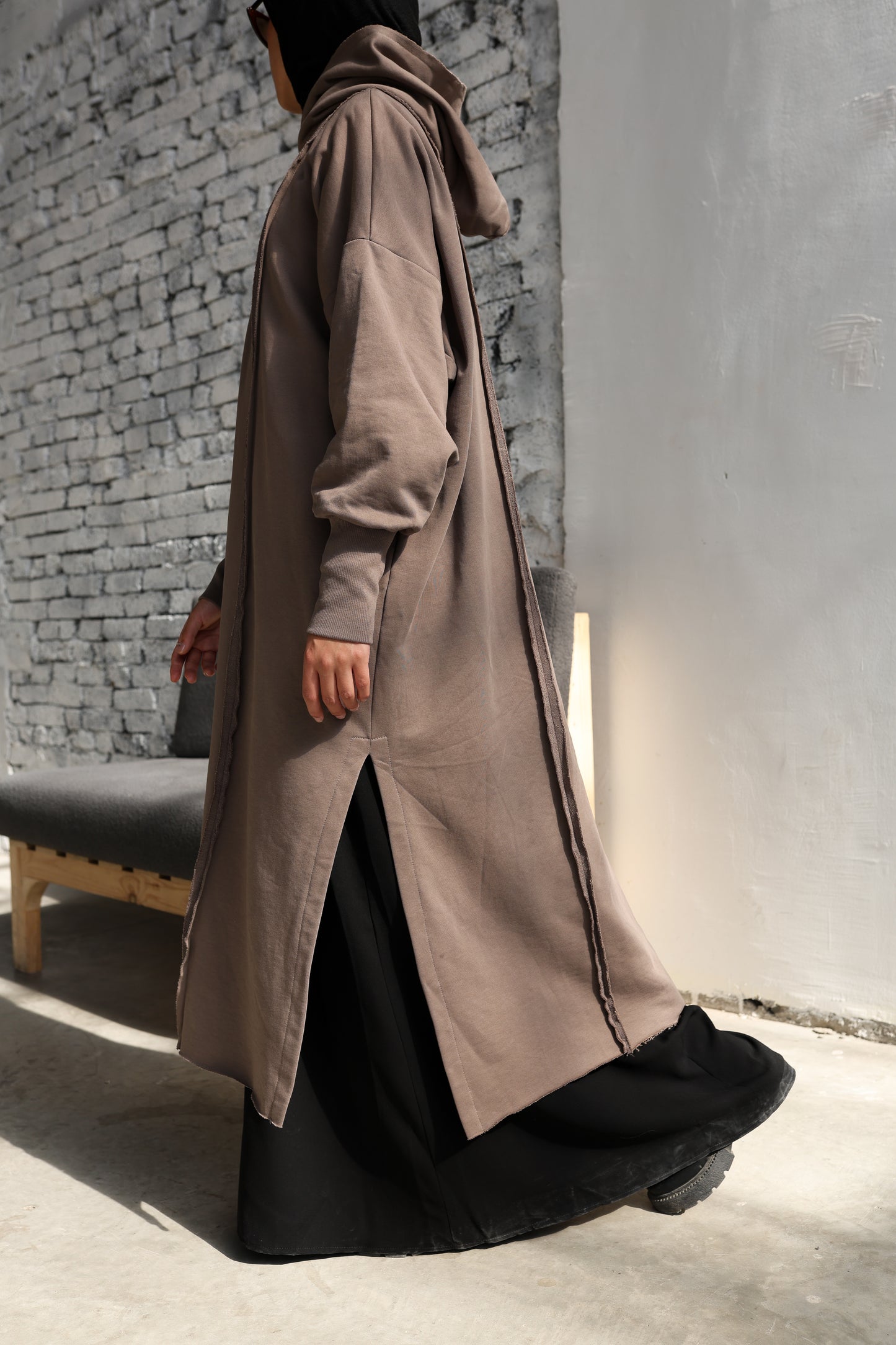 Long Hoodie in Caffe