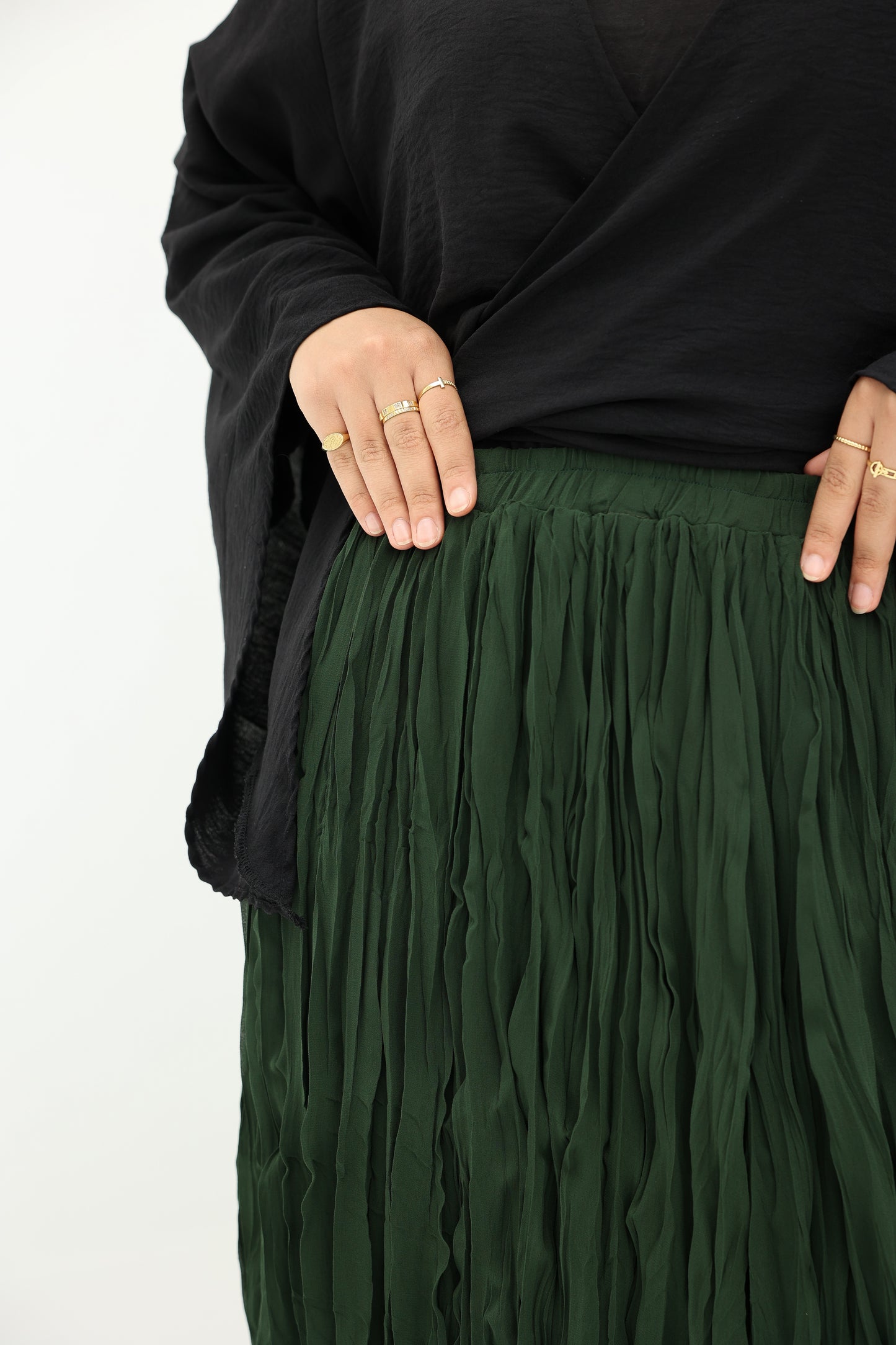 The Crushed Skirt in Olive