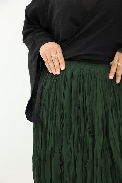 The Crushed Skirt in Olive