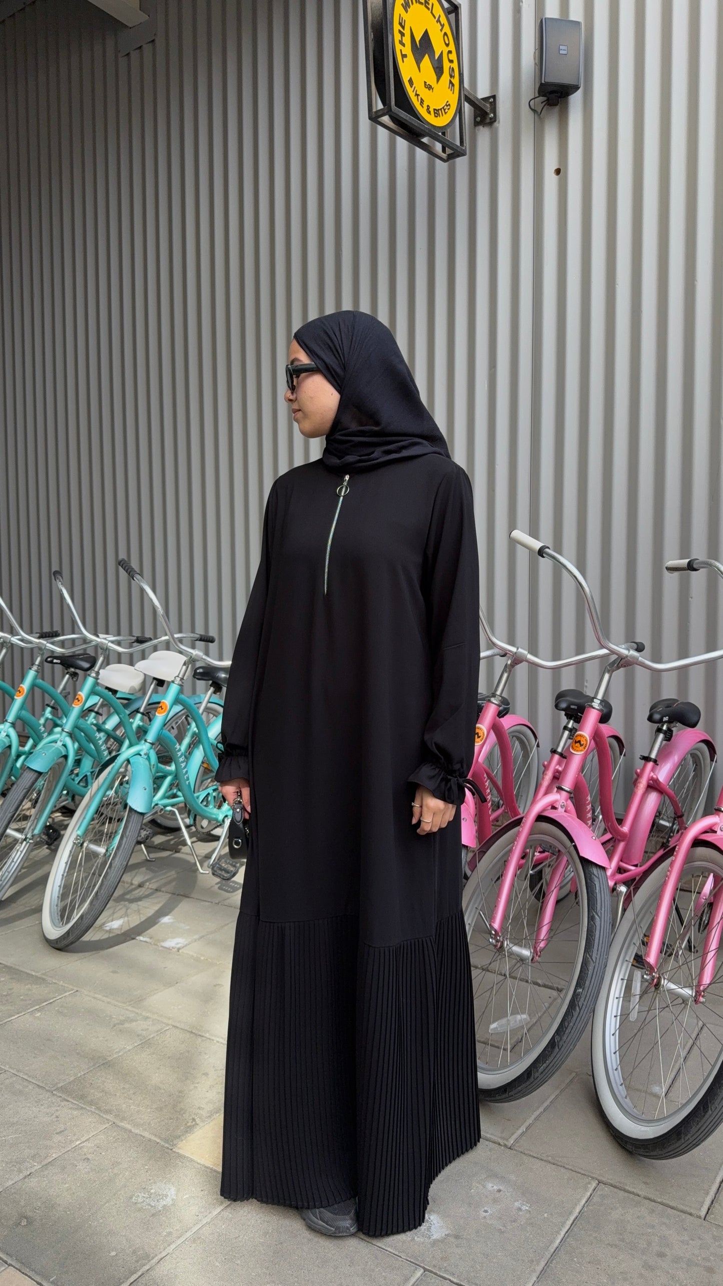 Bottom Pleated Abaya