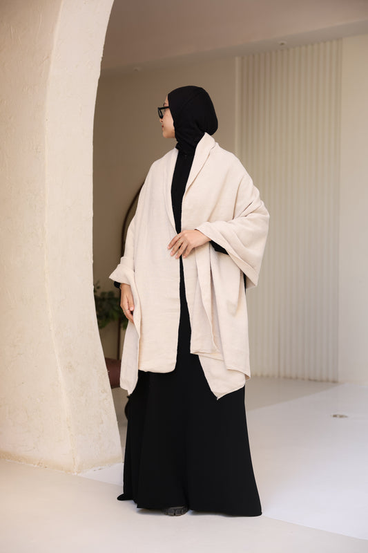 The Knitted Scarf in Beige