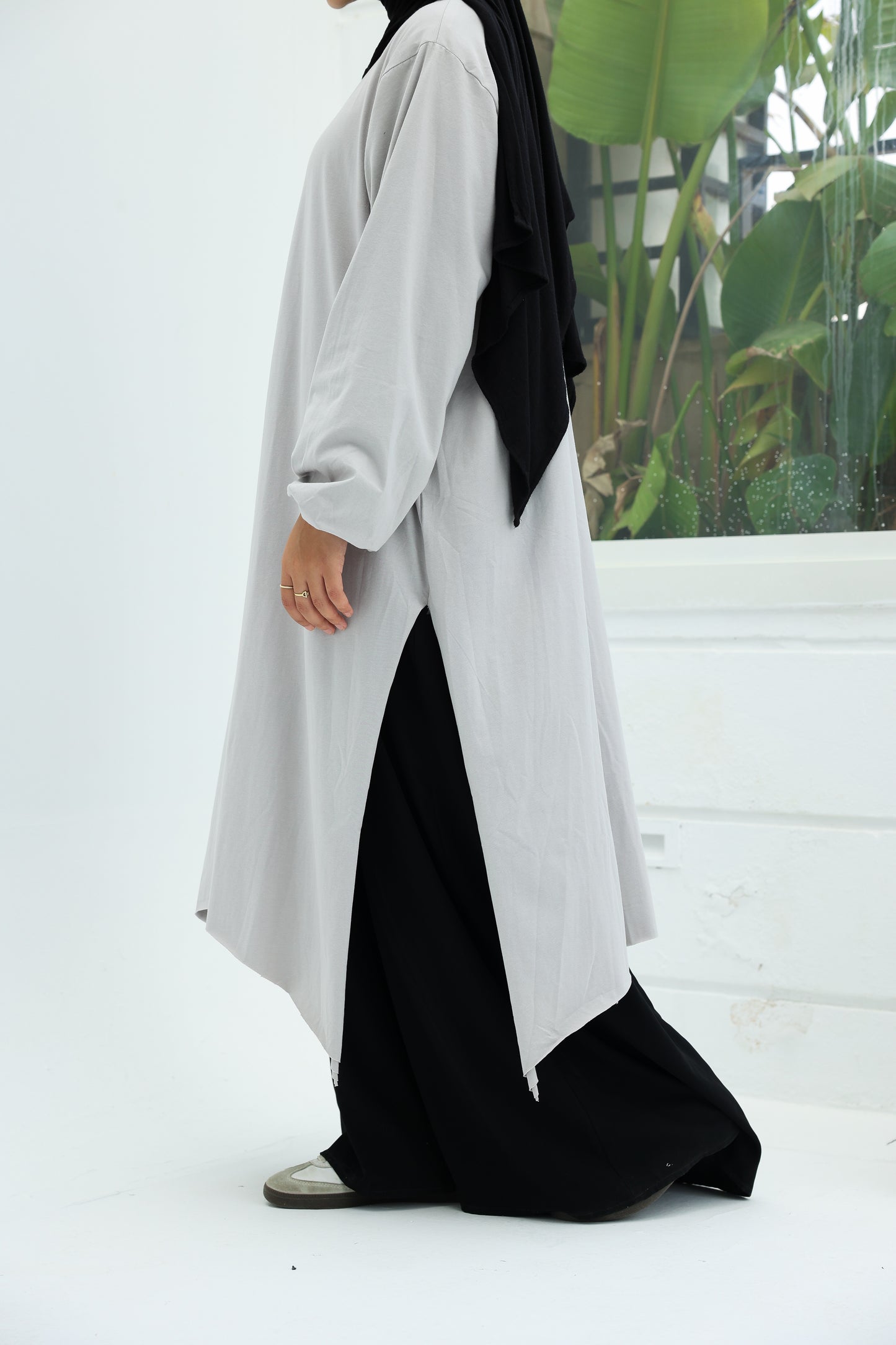 The Long Cotton Shirt in Grey