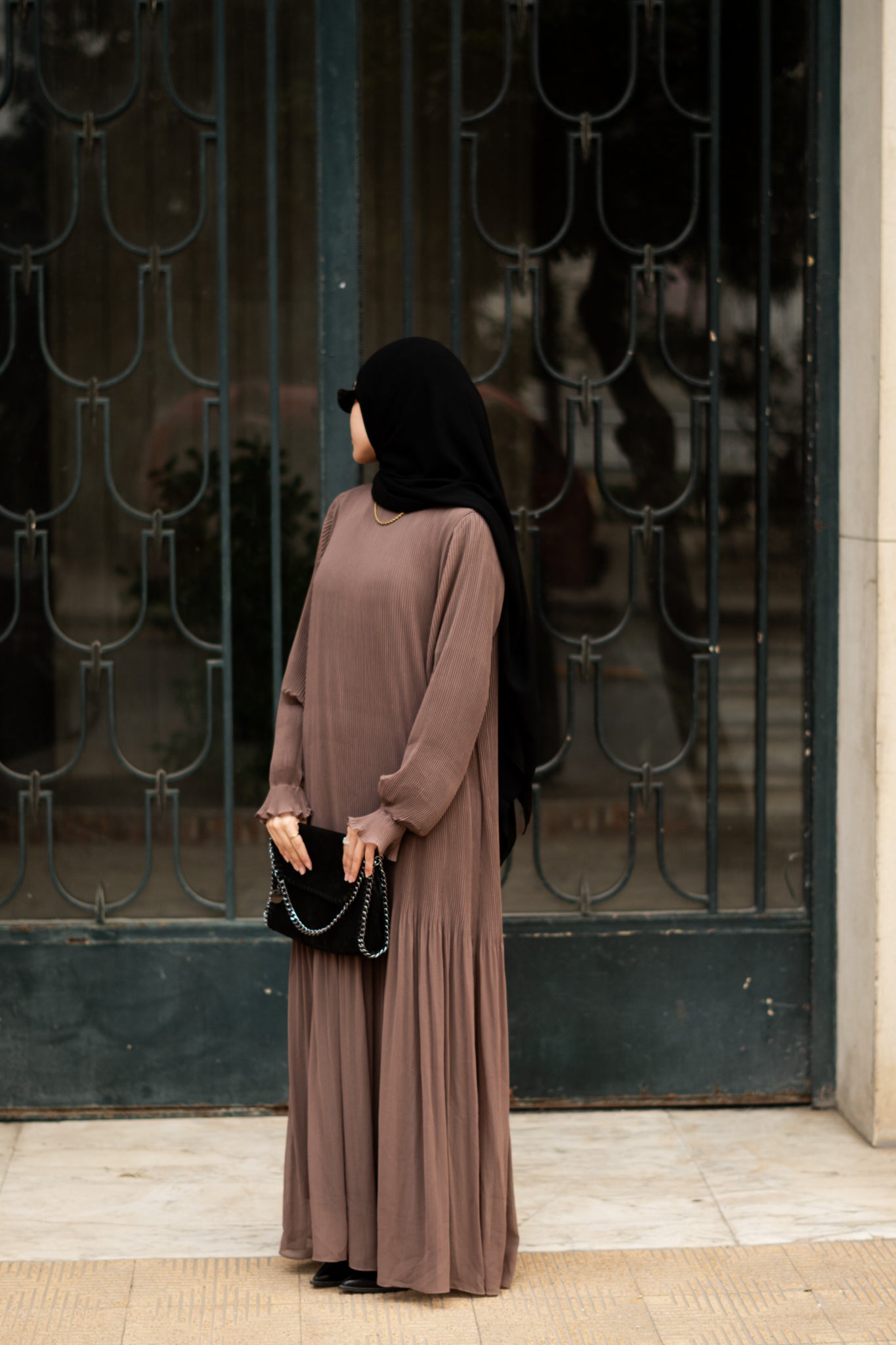 Fully pleated dress in Cafe