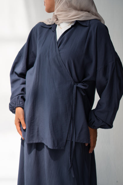 The Marjan Set in Navy Blue