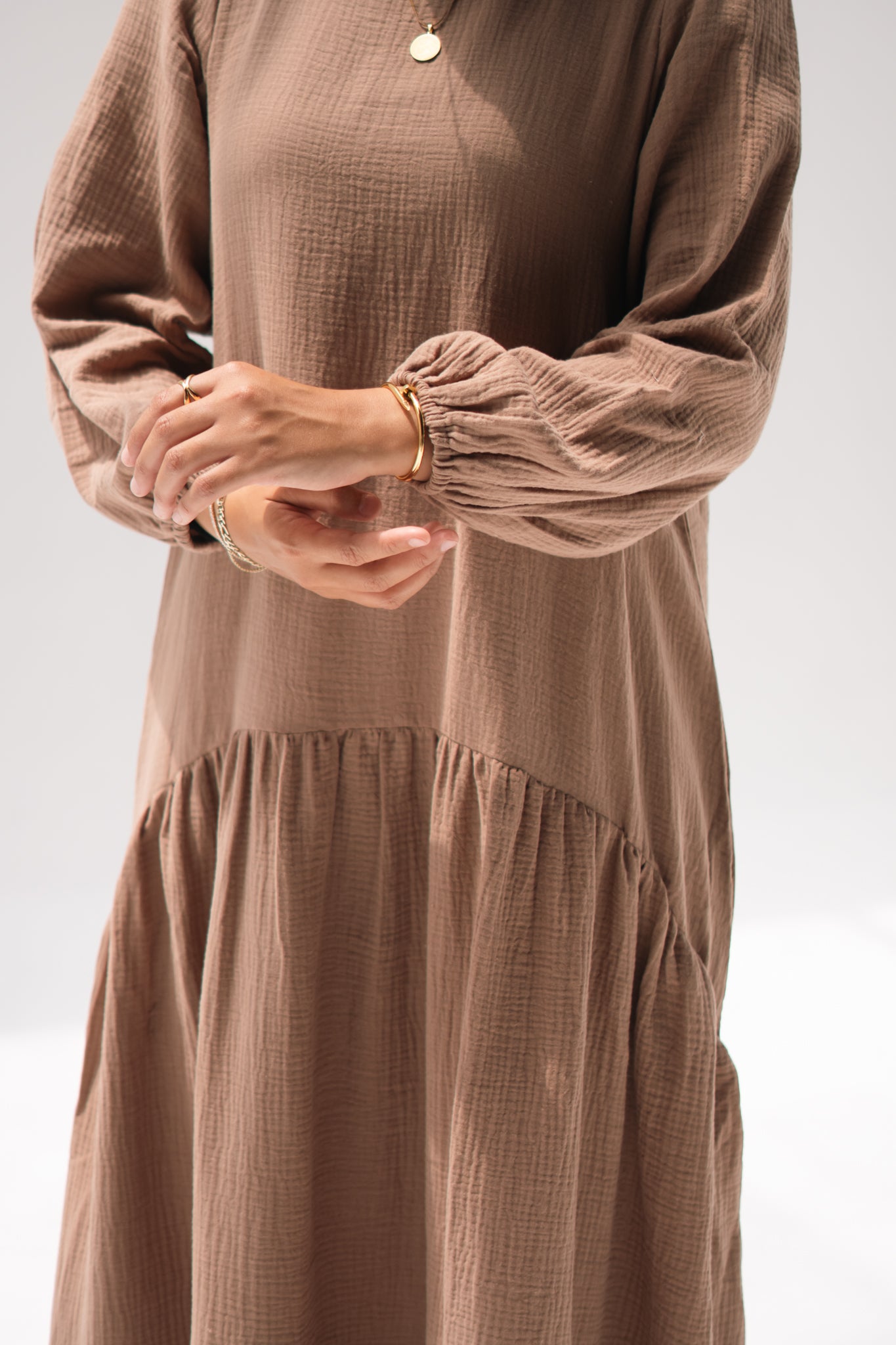 The Nyla Dress in Caffe