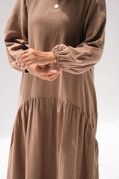 The Nyla Dress in Caffe