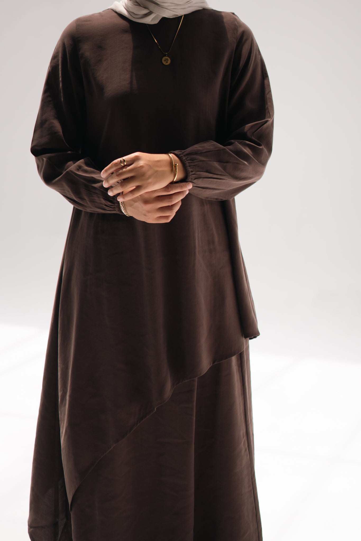 The Asymmetrical Set in Brown