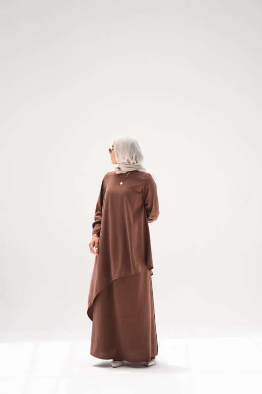 The Asymmetrical Set in Light Brown