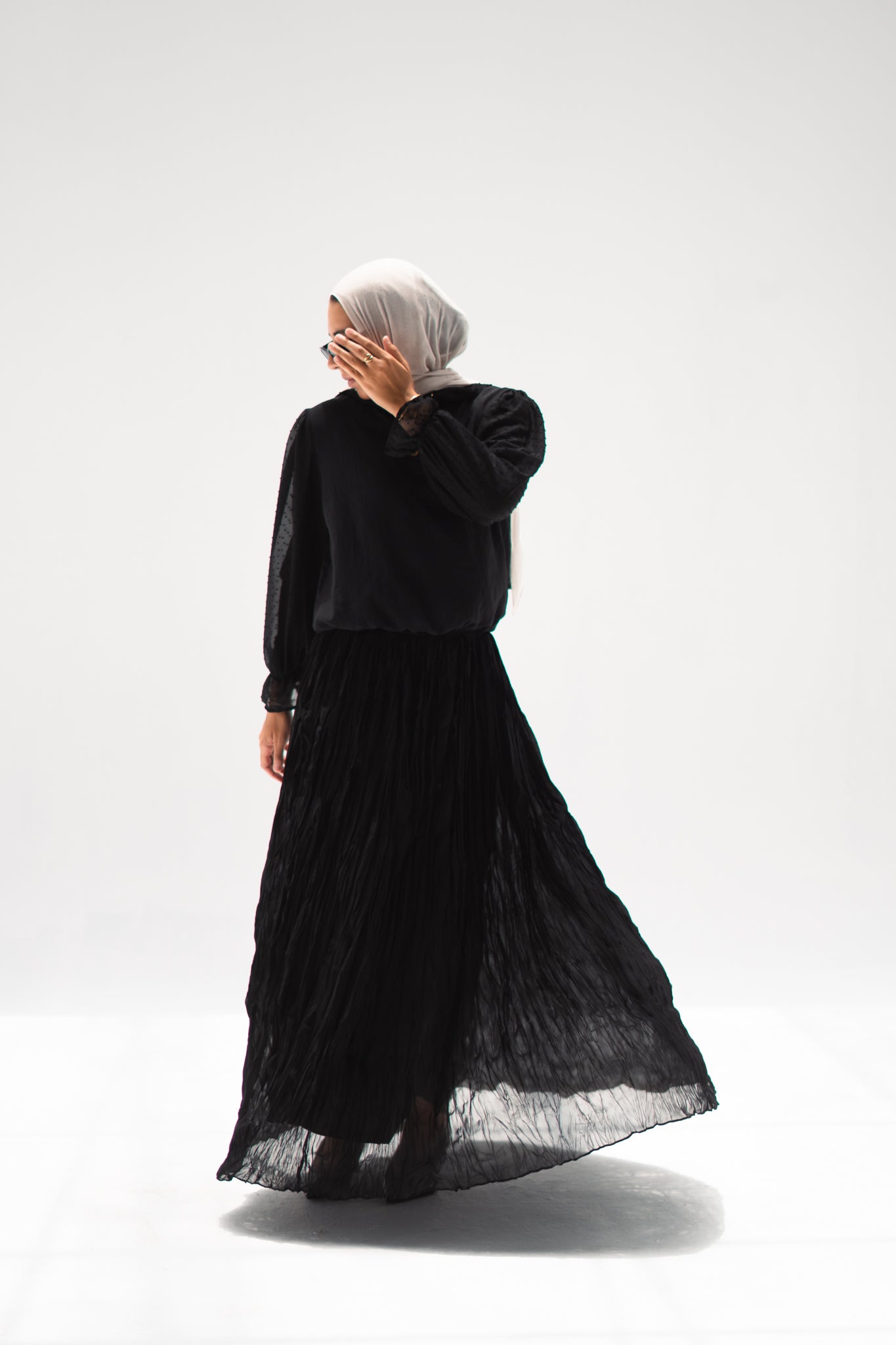 The Crushed Skirt in Black