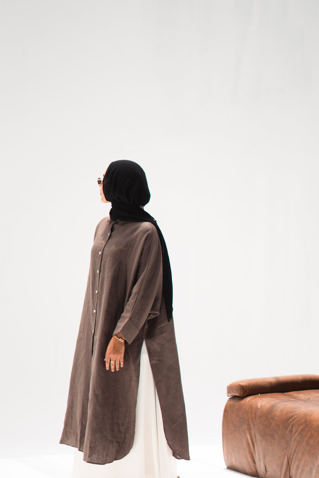 The Pure Linen Shirt in Dark Brown