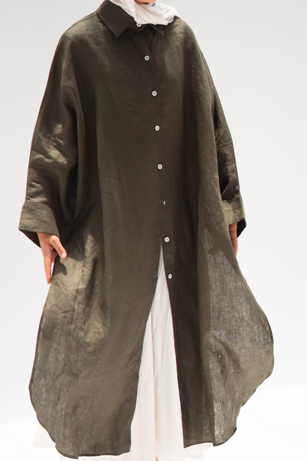 The Pure Linen Shirt in Olive