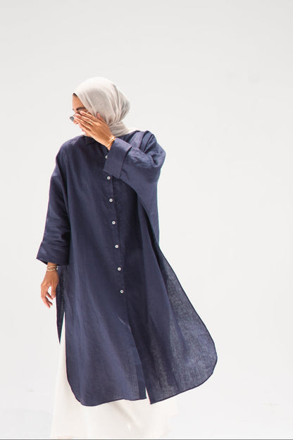 The Pure Linen Shirt in Navy