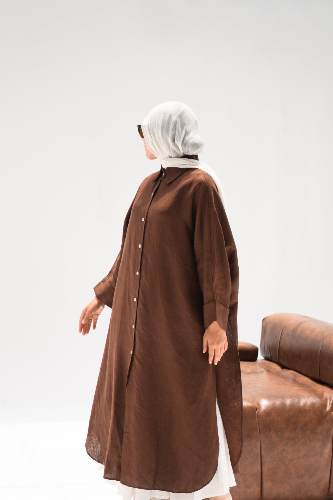 The Pure Linen Shirt in Brown