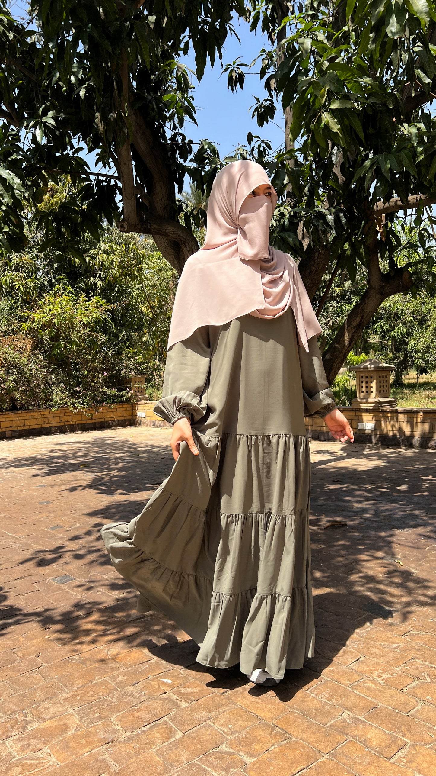 Shafaq Dress in Olive