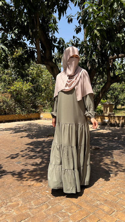 Shafaq Dress in Olive