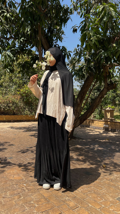 The Fully Pleated Skirts in Black