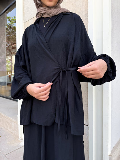 Zumra Crinkle Set in Black