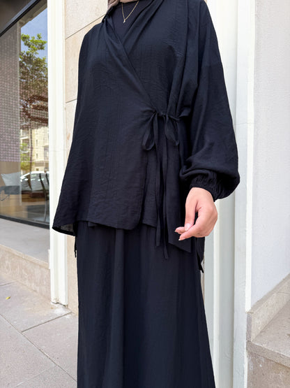 Zumra Crinkle Set in Black