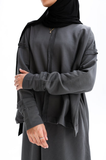 Naila Milton Set in Grey