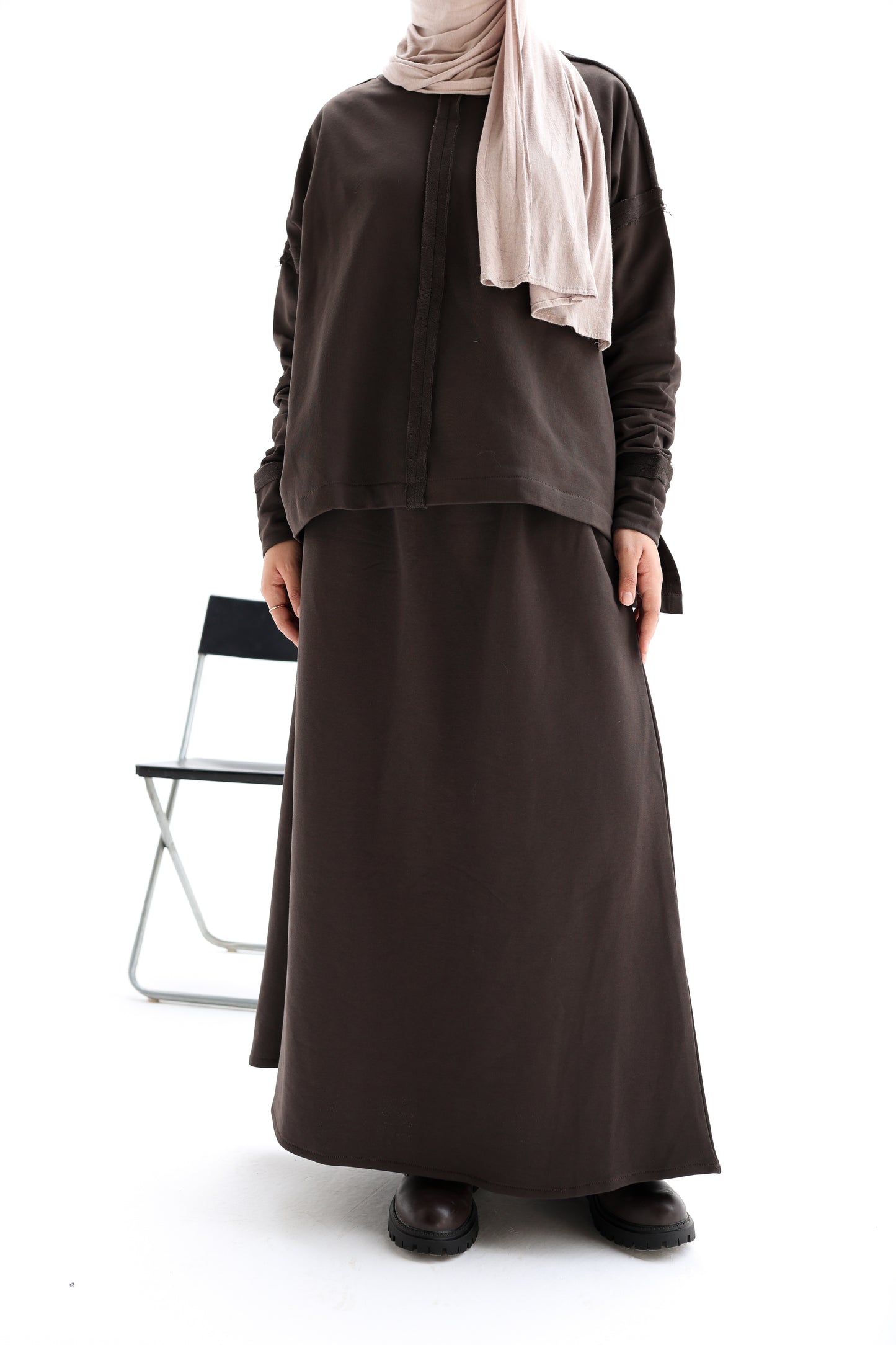 Naila Milton Set in Brown