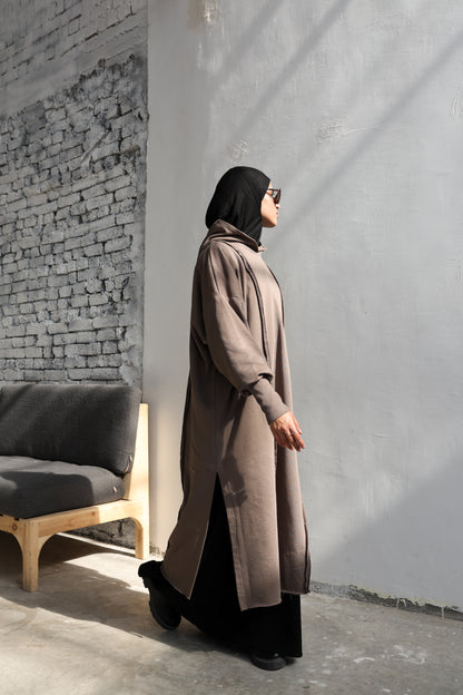 Long Hoodie in Caffe